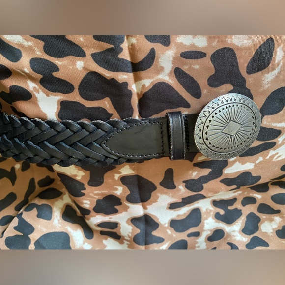 LL Bean black woven belt - Picture 2 of 6